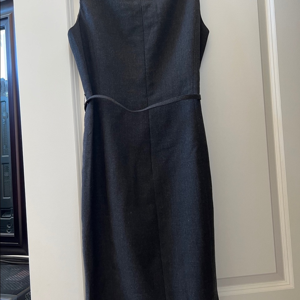 LOFT Classic sheath dress size 6 - Picture 3 of 5